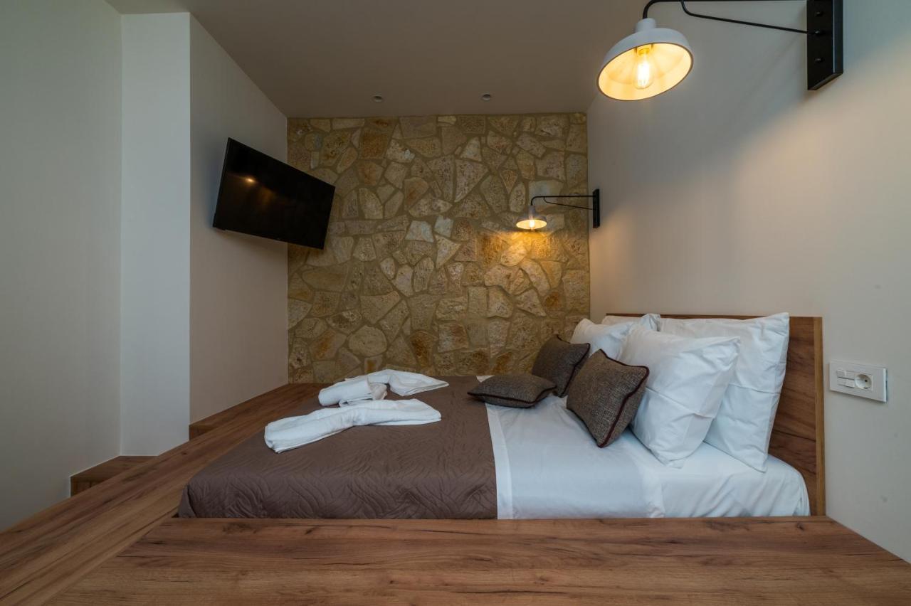 Melitta'S Luxury Apartments Anthousa  Exterior foto